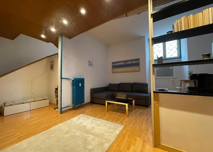 At Simone Cavallini *